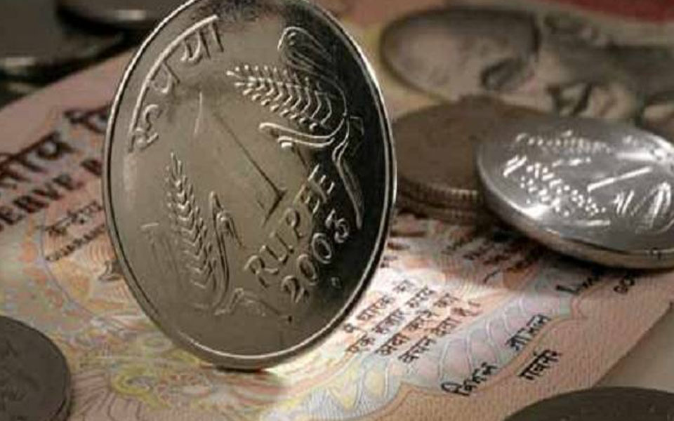Rupee jumps 50 paise to 72.50 against USD on easing crude prices