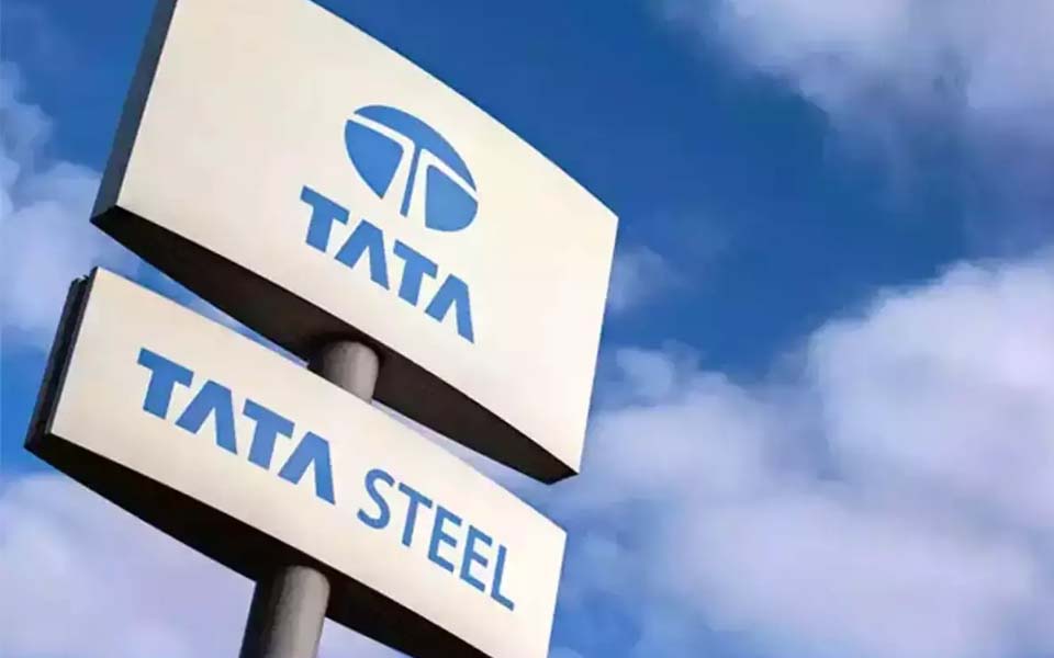 Tata Steel confirms 1,000 job cuts in UK as talks with workers kick off