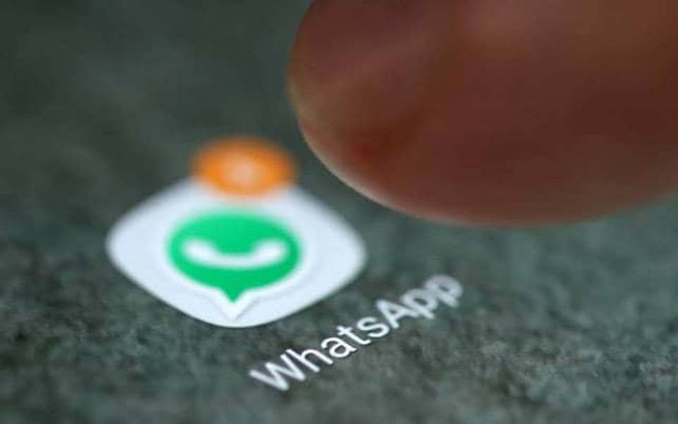 WhatsApp takes on fake news, rolls out ''frequently forwarded'' feature in India