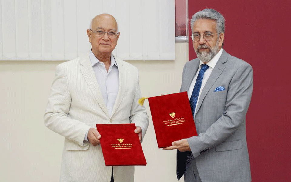 Gulf Medical University signs MoU with Palestinian consulate to offer scholarships to students