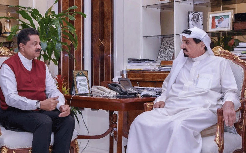 Ruler of Ajman Humaid Bin Rashid Al Nuaimi hosts Ajman- based Businessman Dr. Thumbay Moideen
