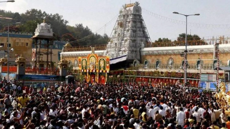 Coronavirus: 743 workers of the Tirumala Tirupati temple trust test positive, three have died