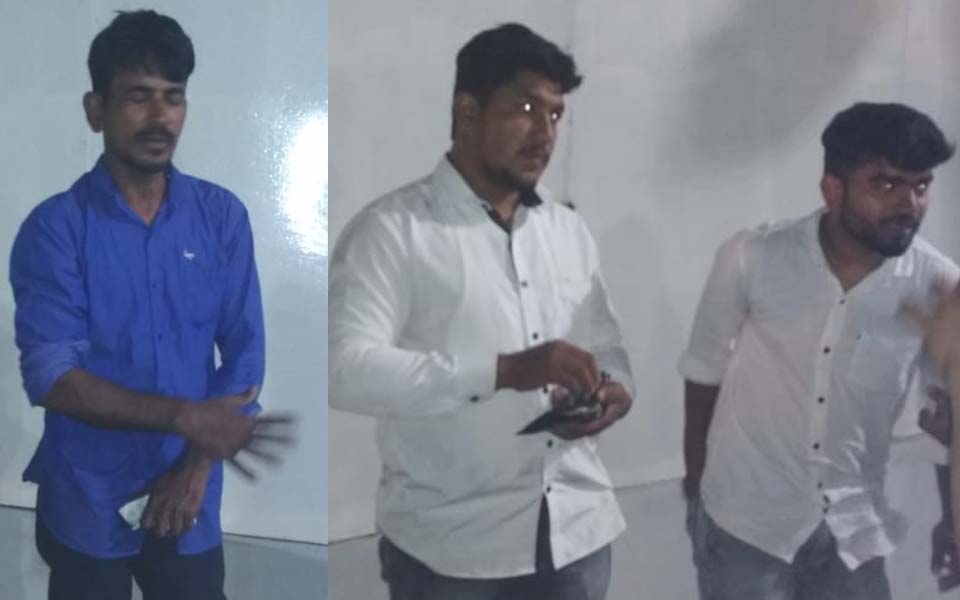 Three arrested at Mangaluru Airport for impersonating custom officials to loot passengers