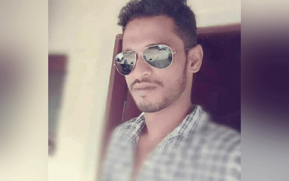 Mangaluru: 31-year old man hangs himself to death in Pandeshwar