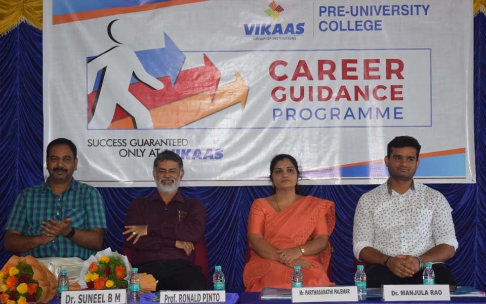 Mangaluru: Vikaas PU College organises career guidance programme for students