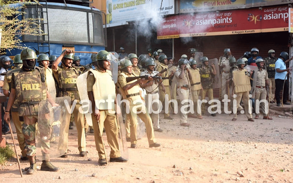 Karnataka High Court issues notice to state government in Mangaluru Police firing case
