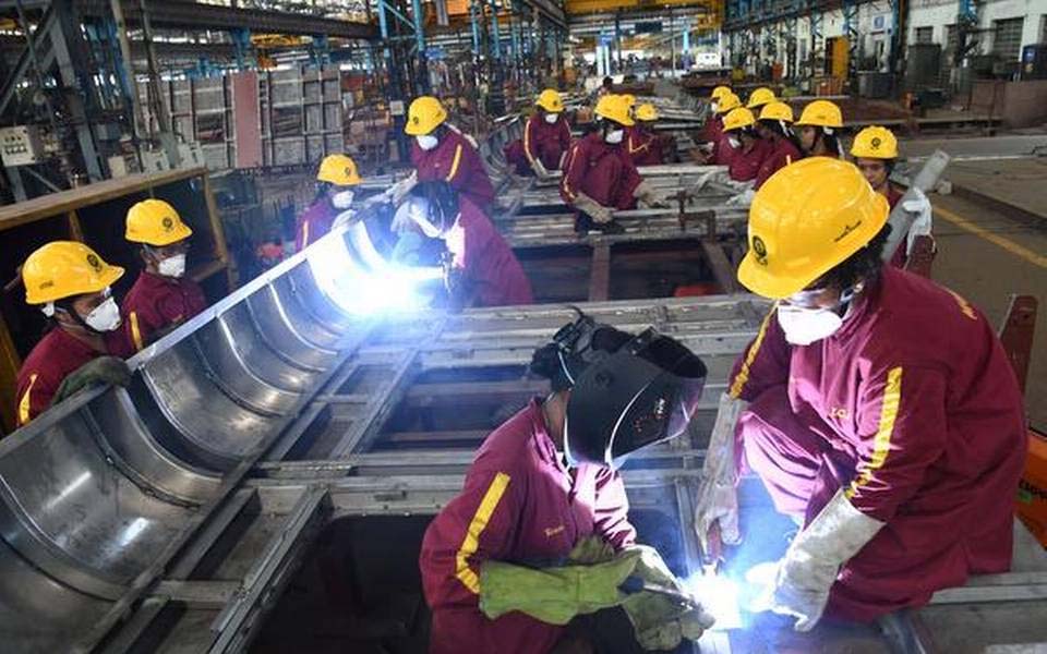 Women allowed to work in night shifts in all factories in Karnataka