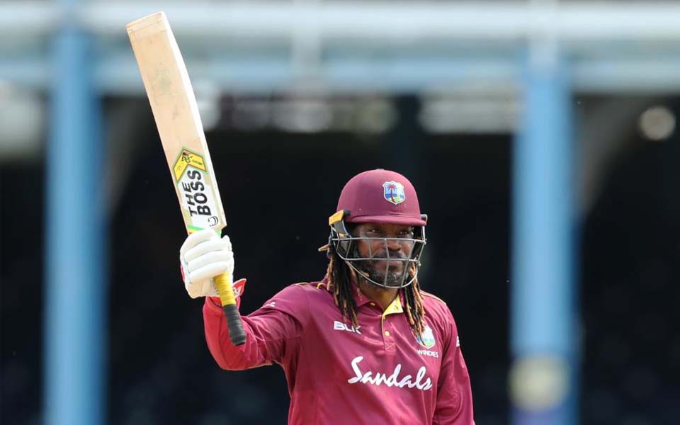 Chris Gayle's fireworks take Windies to 158 for 2 before rain stopped play in 3rd ODI
