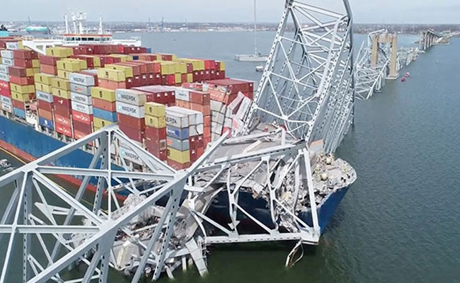 Baltimore bridge collapse puts highly specialised role of ship's pilot under spotlight