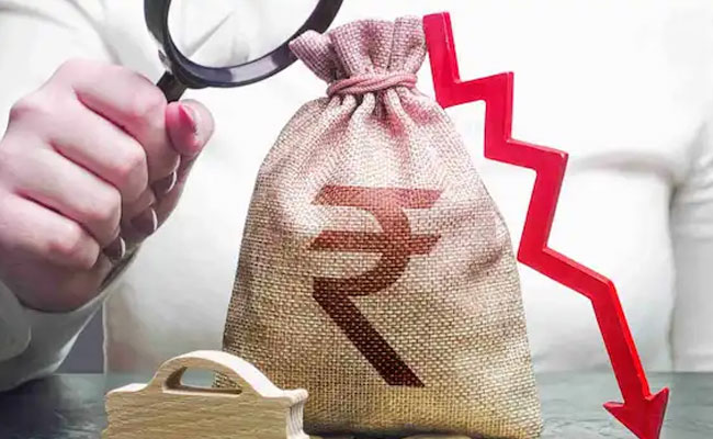 Rupee falls 20 paise to 93.73 against US dollar in early trade