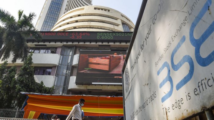 Markets rebound in early trade; Sensex jumps 1,028 points