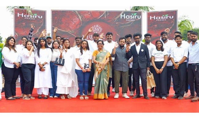 Hasiru Farms Marks 77th Republic Day with 77 Kms Cyclothon at VRUKSHA Project Launch