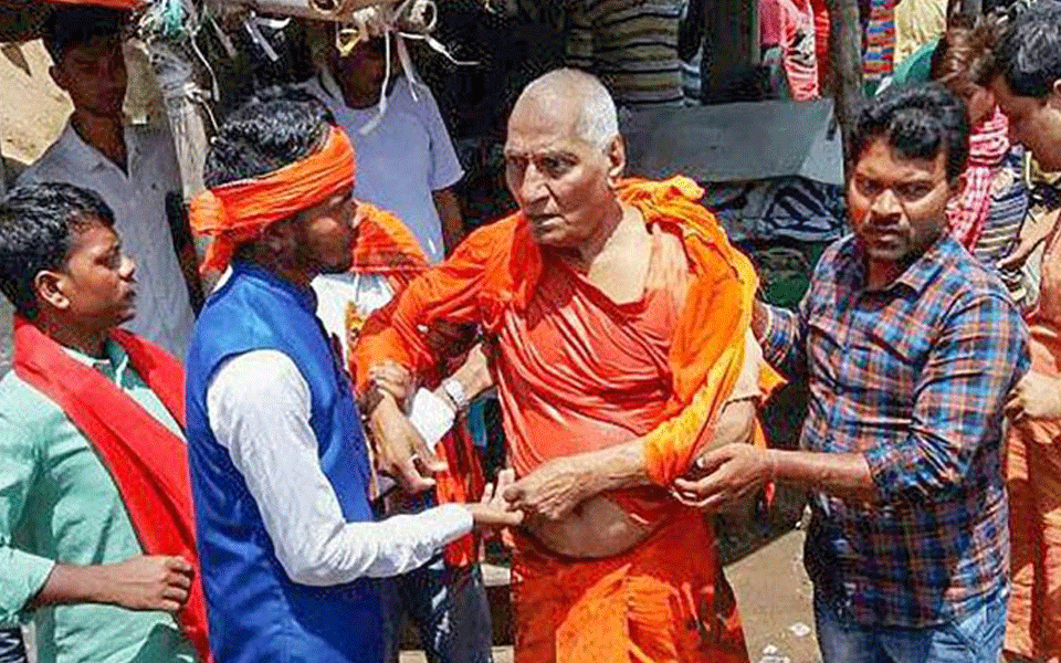 PM needs to speak against assault on Swami Agnivesh