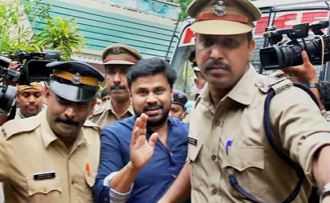 Actor Dileep moves Kerala HC against further probe in actress assault case
