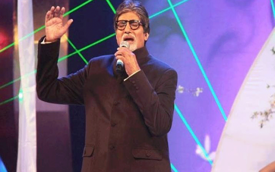 Big B sings 'Badumba' for '102 Not Out'