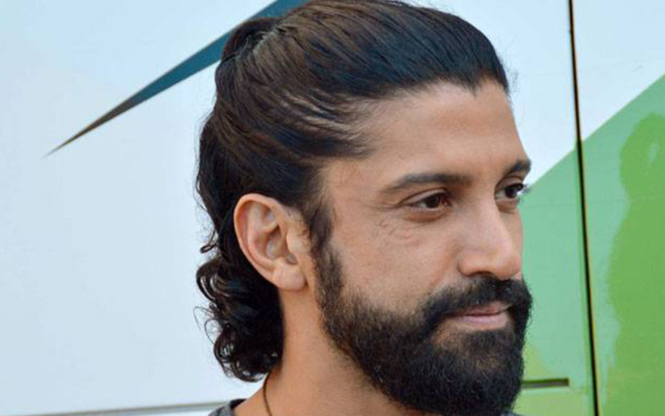 Farhan Akhtar condemns Shillong violence