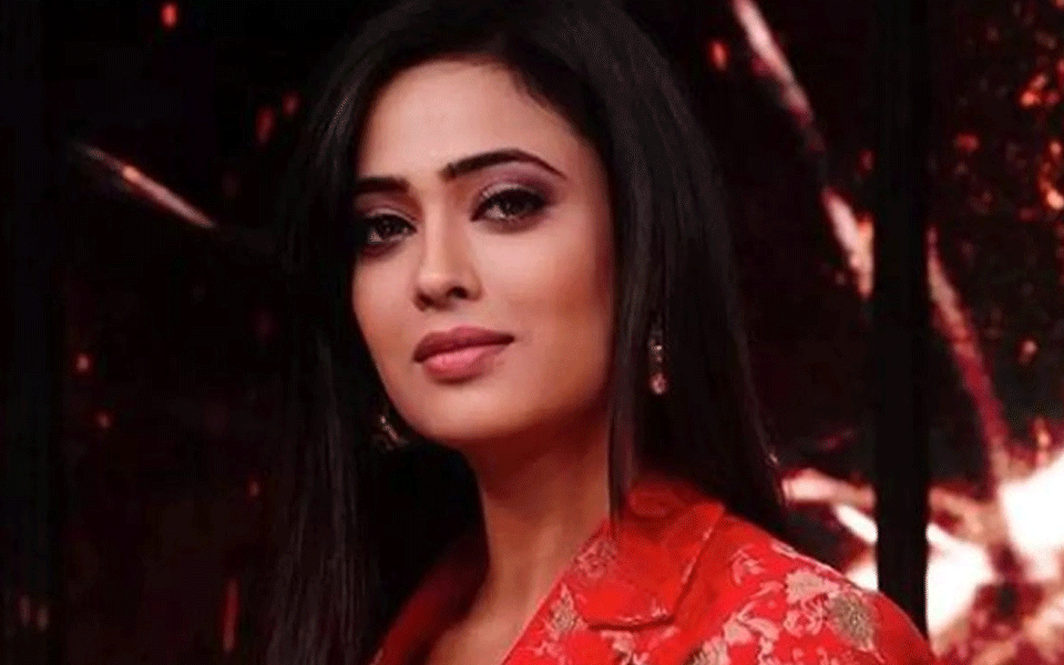 TV actor Shweta Tiwari booked for 'hurting religious sentiments' through her remark on God