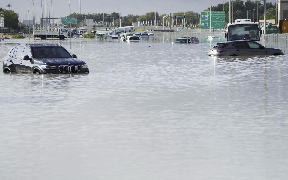 3 dead amid heavy flooding caused by record rain in the UAE