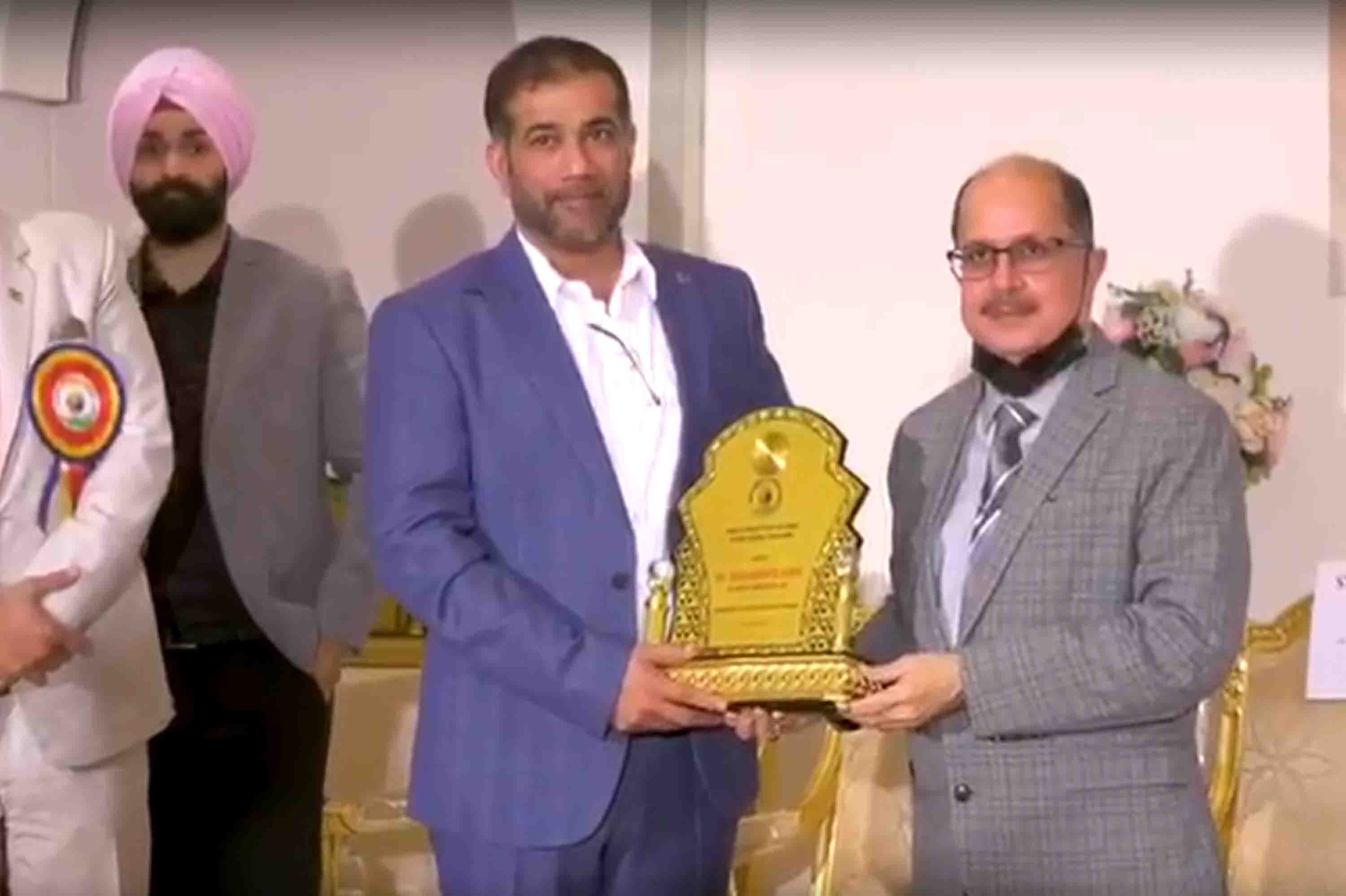 Indian Ambassador to KSA felicitates Expertise Contracting Company CEO Mohammed Ashif