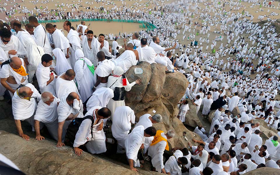 Two million Muslim hajj pilgrims scale Mount Arafat