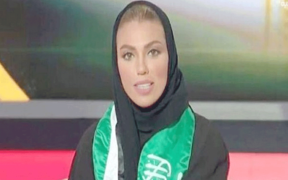 First Saudi woman delivers evening news bulletin