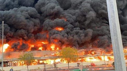 Massive fire breaks out at UAE’s Ajman market