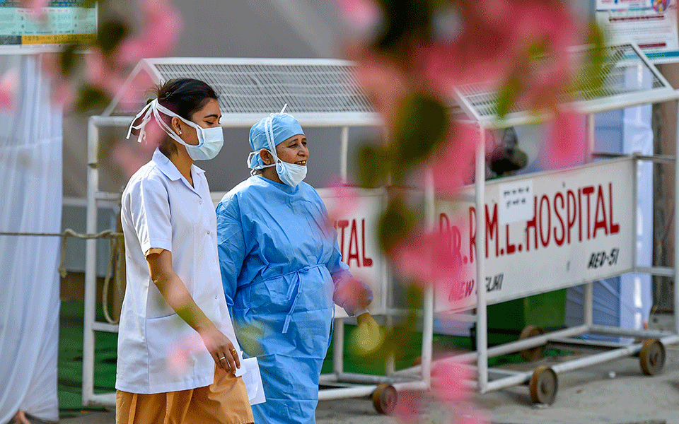 Indian nurses start work to combat COVID-19 in UAE
