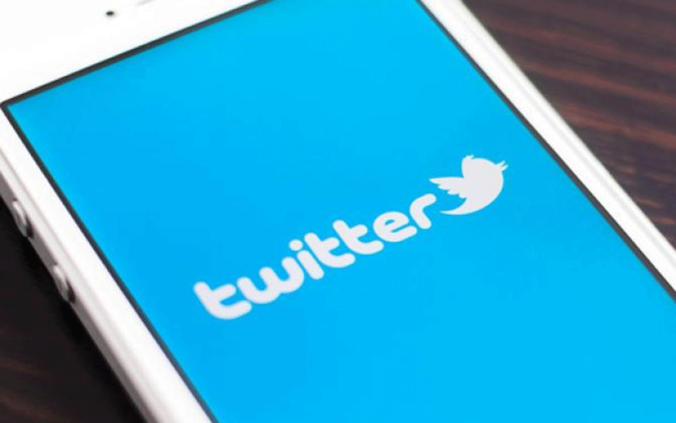 Saudi Arabia sentences US citizen to 16 years over tweets