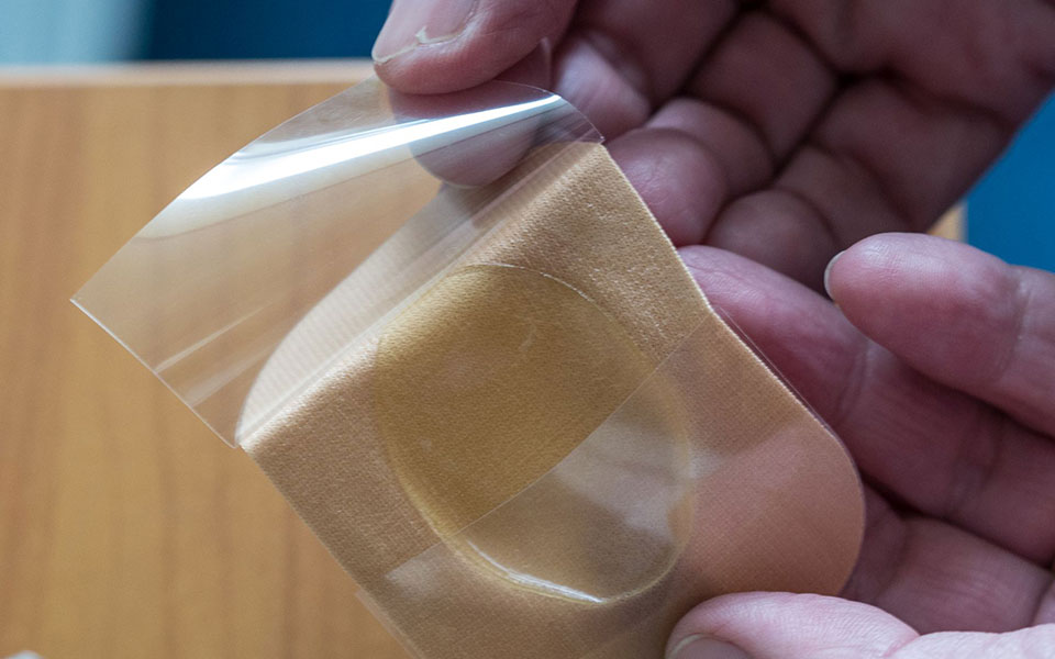 Novel regenerative bandage may heal diabetics' wounds faster