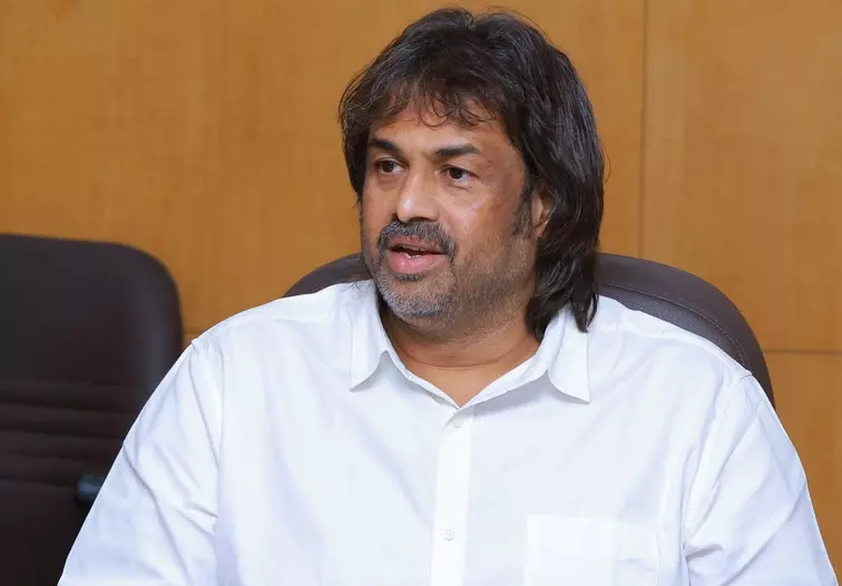 Karnataka govt to withdraw circular on teachers' pay cut after backlash