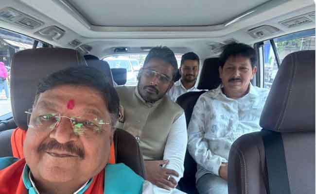 Indore LS seat Congress nominee Akshay Bam withdraws candidature