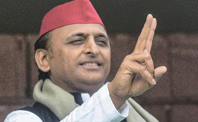 Akhilesh Yadav backs Bharat Bandh against SC verdict on SC/ST reservations