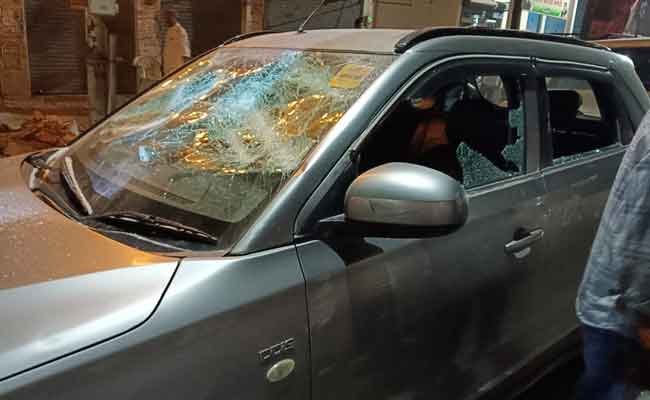UP: Cars parked outside Congress office in Amethi vandalised, claims party