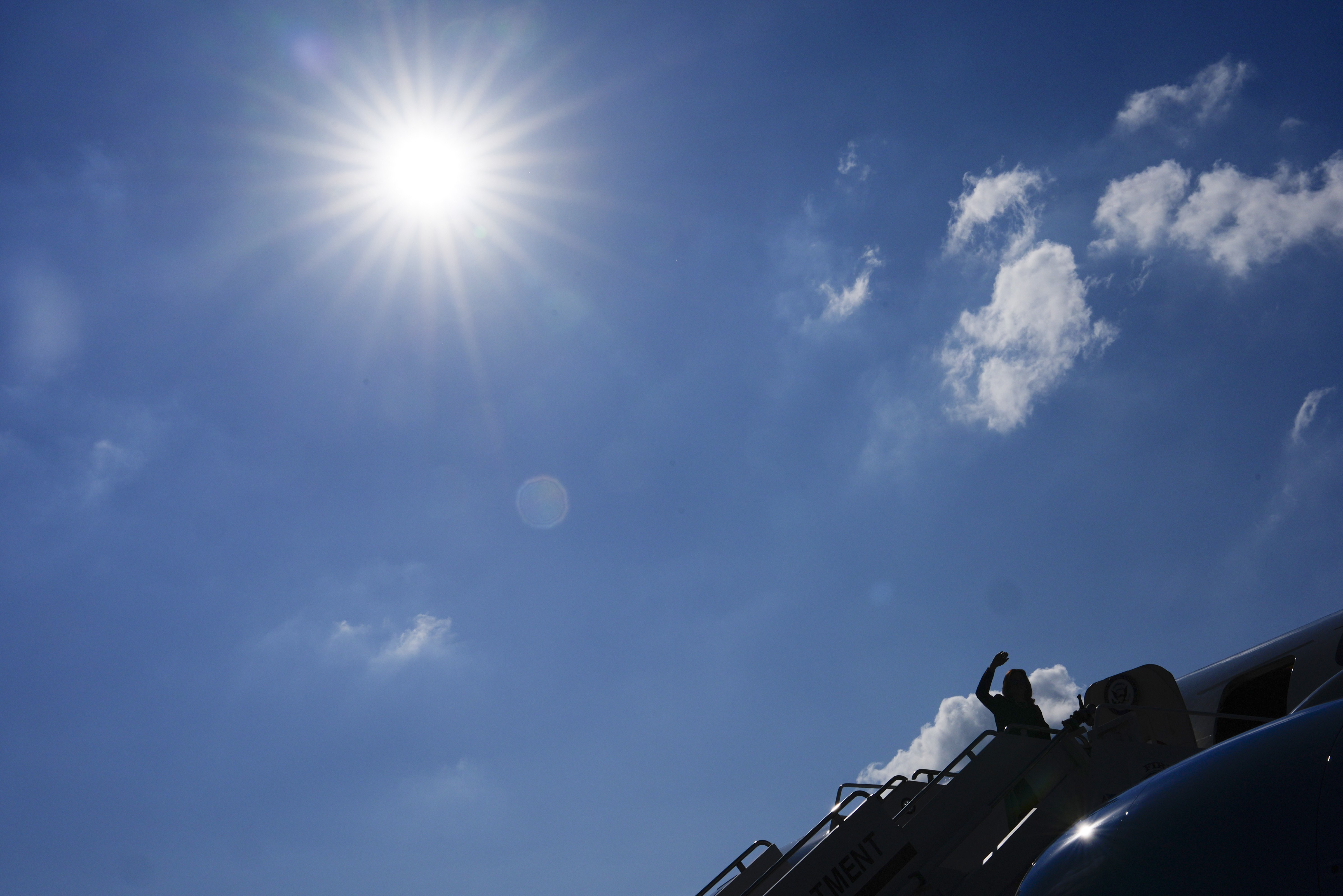 Northwest, central, adjoining east India to witness heatwave conditions for next 4-5 days: IMD