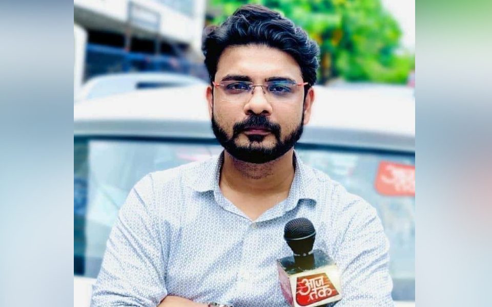 Aaj Tak Journalist Aakashdeep Shukla commits suicide amid alleged mental trauma, threats