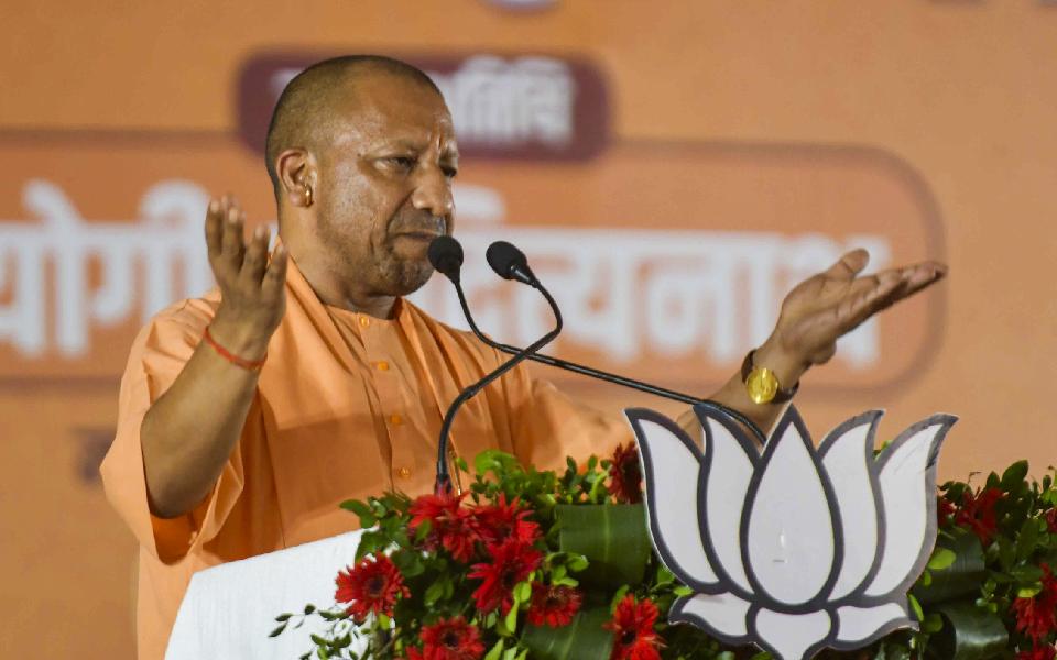 Spirit of Aurangzeb entered Cong leaders' bodies, they want to levy Jizya-like tax: UP CM Adityanath