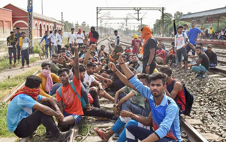 Agnipath protests in Bihar; Army aspirants voice concern about job security, pensions