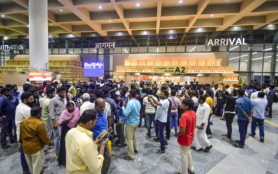 Over 15 flights diverted at Delhi airport due to adverse weather conditions