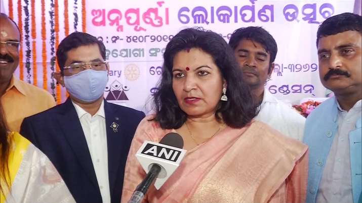 BJD MP Aparajita Sarangi faces 'egg attack' in Odisha