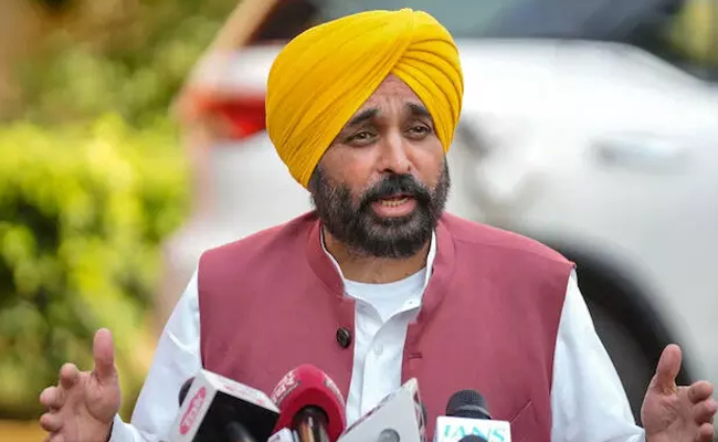 Paper leak mafia thriving under BJP's double-engine governments: Bhagwant Mann