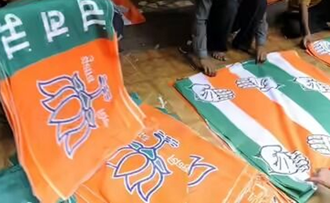 12 suspended Congress councillors in Ambernath join BJP