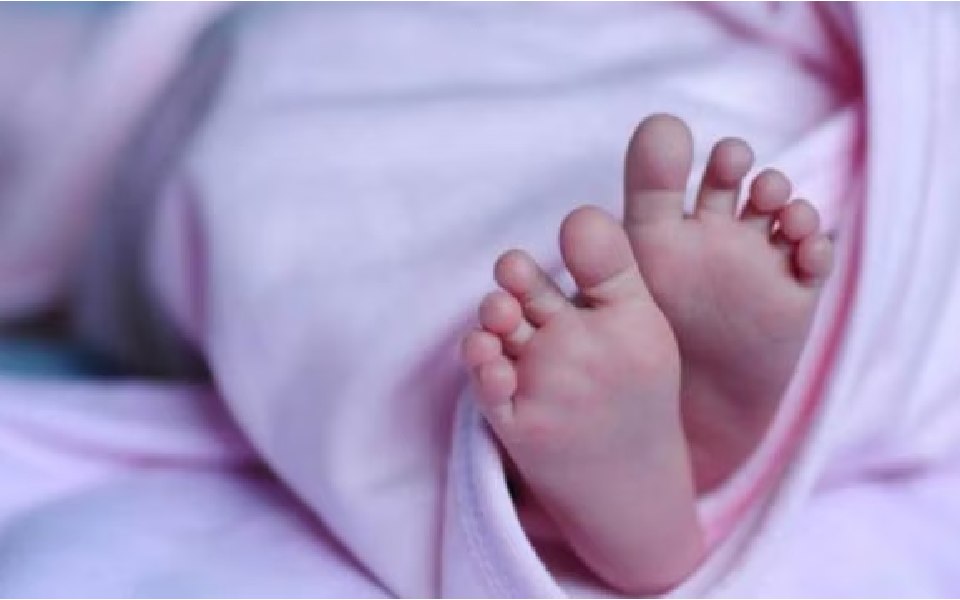 Newborn girl's body found in hospital toilet in Latur