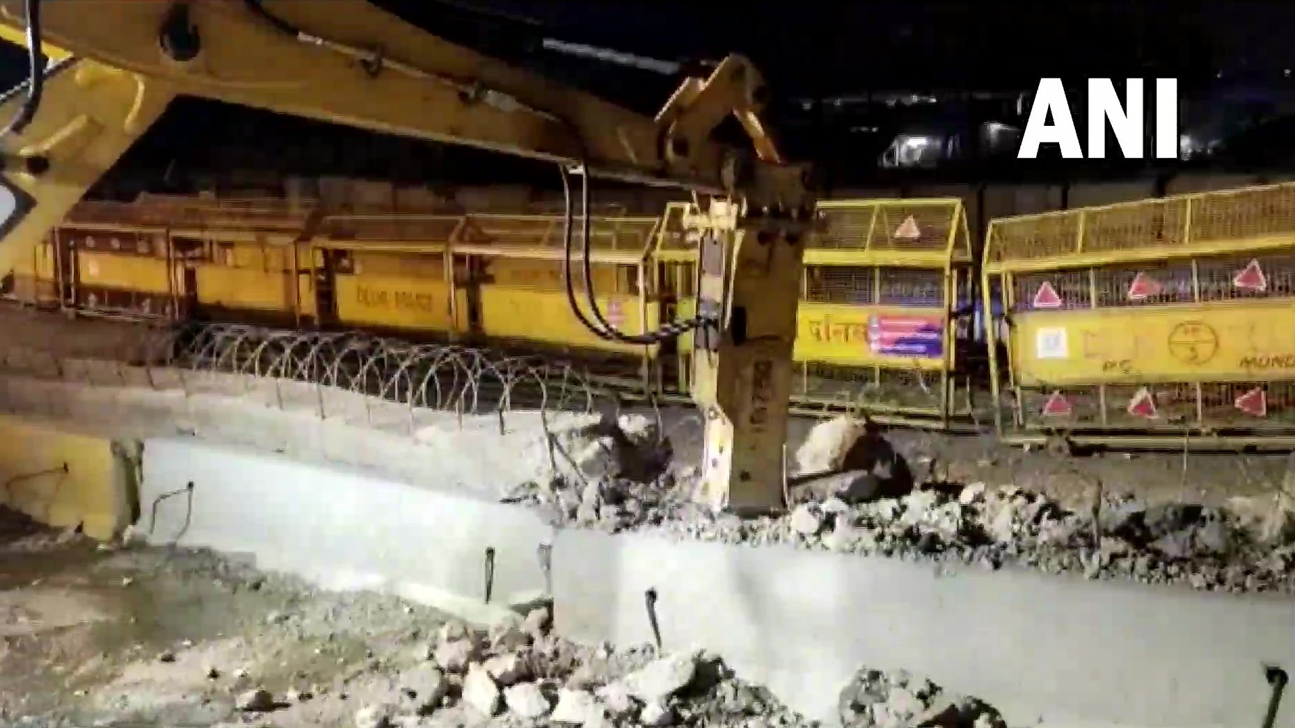 Farmers' Protest: Delhi Police starts removing barricades at Tikri border