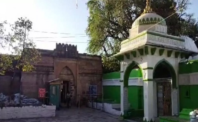 Bhojshala case: Disputed structure built from remains of pre-existing temples, claims ASI