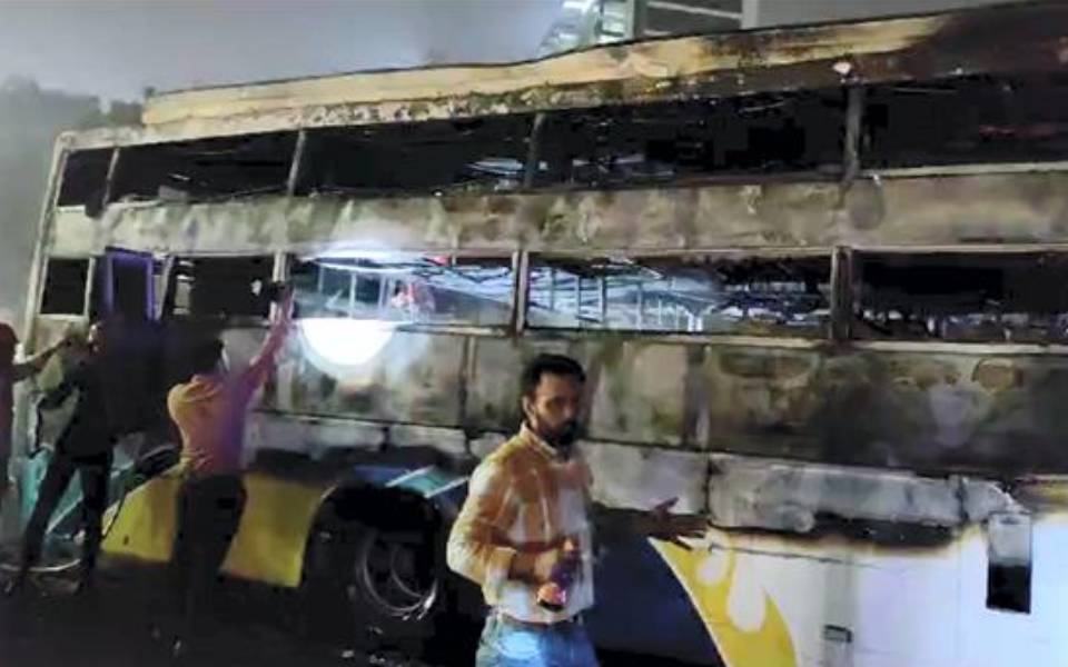 2 dead, 12 injured as moving sleeper bus catches fire in Gurugram