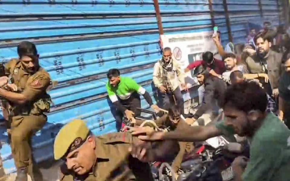 Protesters clash with police during anti-ropeway agitation in J-K's Katra