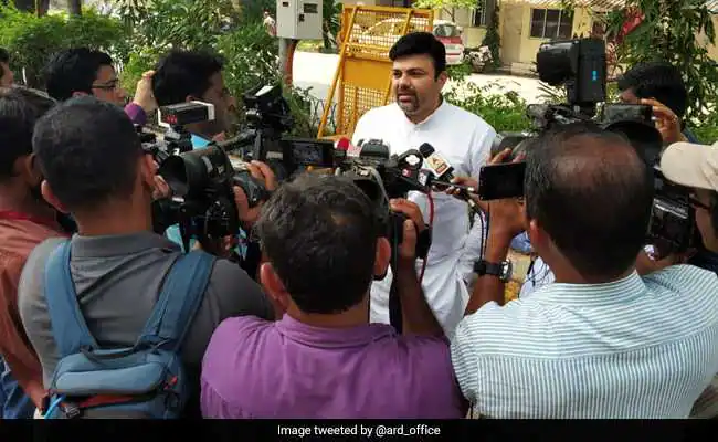 Miffed Over Rs Poll Ticket To Up Poet Pratapgarhi From Maharashtra