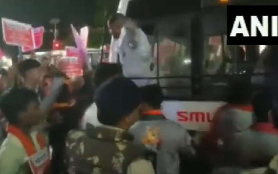 MP: DCP, police station in charge transferred after lathi-charge on Bajrang Dal activists in Indore