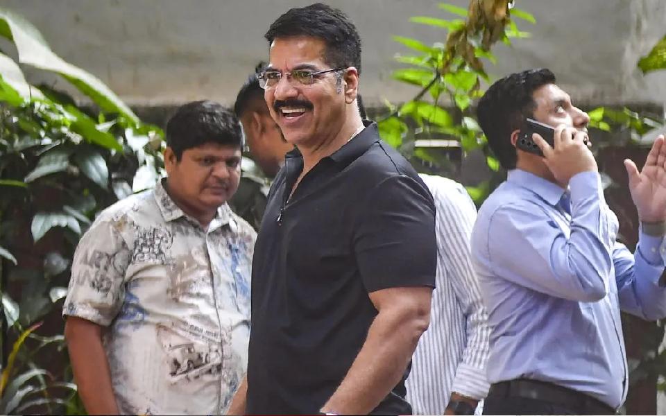 'Encounter specialist' Daya Nayak retires after 30 years in Maharashtra police force