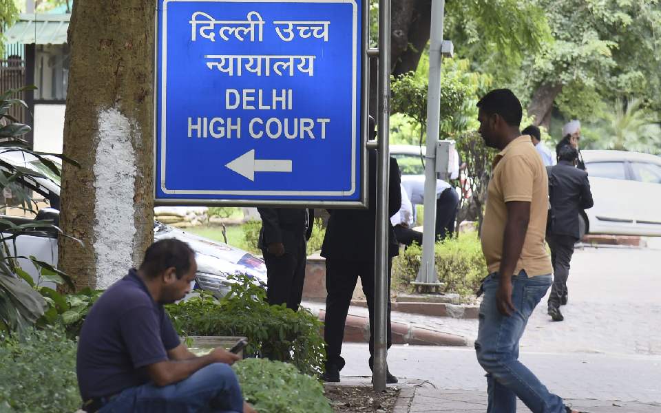 Delhi HC seeks Centre's stand on challenge to ban on fixed dose combination drugs